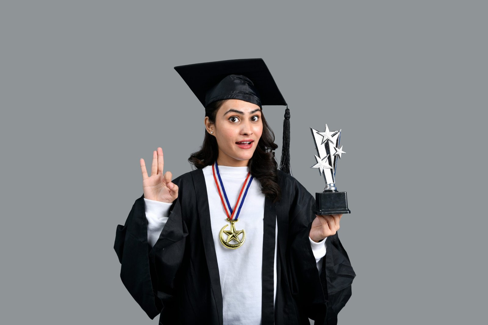 How to Win a Scholarship: Proven Tips for a Successful Application